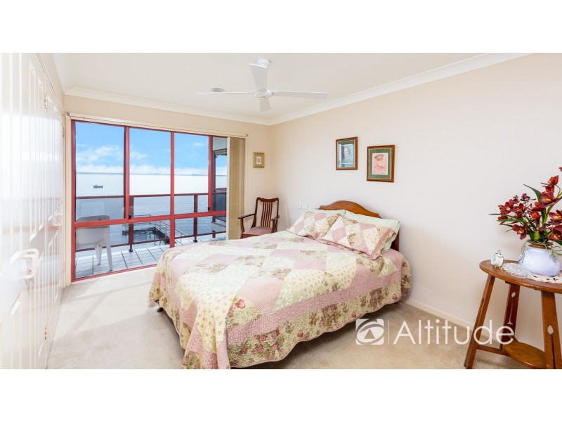 2/1 Robey Crescent, Coal Point NSW 2283