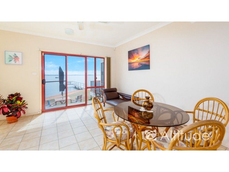 2/1 Robey Crescent, Coal Point NSW 2283