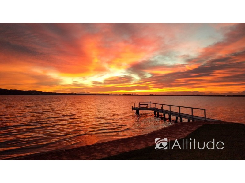 2/1 Robey Crescent, Coal Point NSW 2283