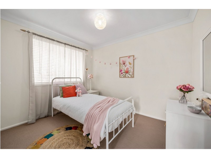 50 Lawson Road, Macquarie Hills NSW 2285