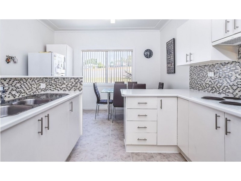 26 Glendale Drive, Glendale NSW 2285