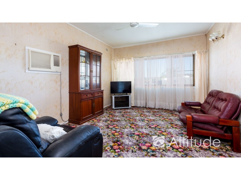 28 Bonarius Street, Warners Bay NSW 2282