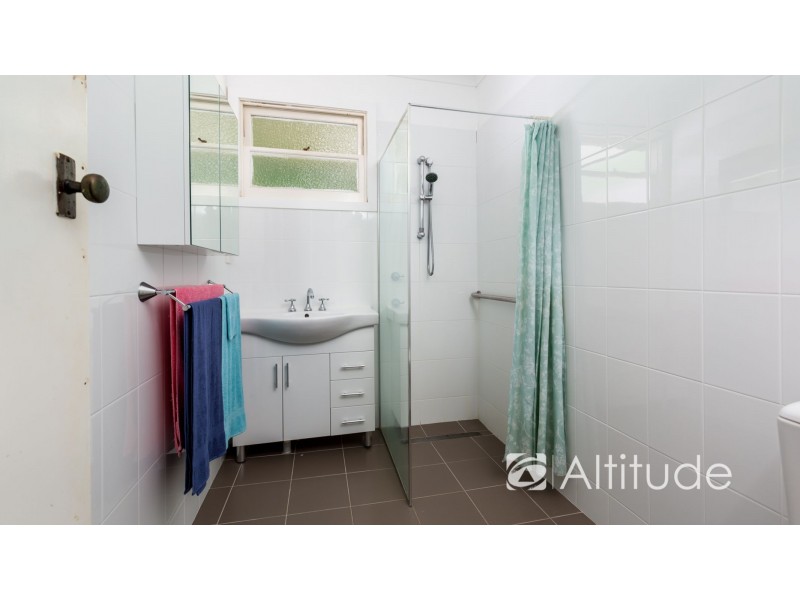 28 Bonarius Street, Warners Bay NSW 2282