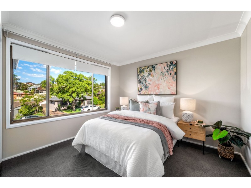 4 Taranaki Place, Macquarie Hills NSW 2285