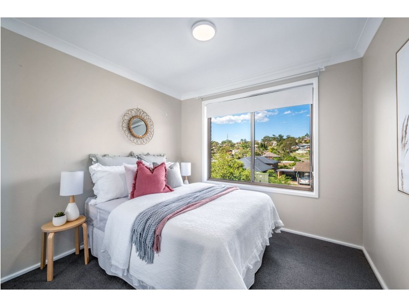 4 Taranaki Place, Macquarie Hills NSW 2285