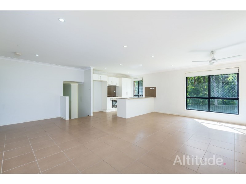 31 Hideaway Circuit, Fletcher NSW 2287