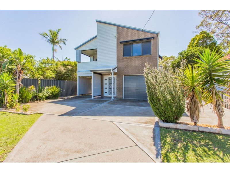 43 Middle Point Road, Bolton Point NSW 2283