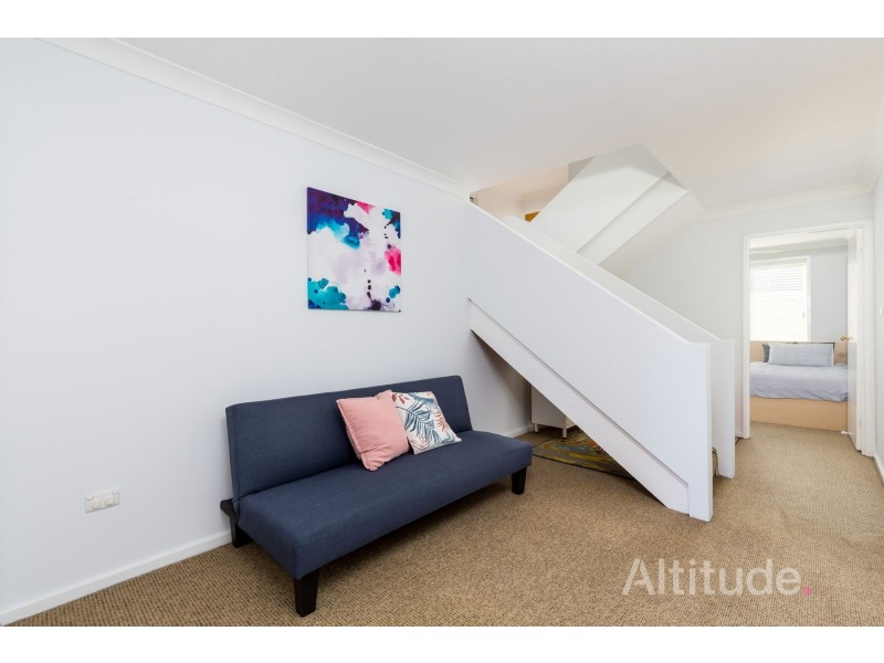 66 Alhambra Avenue, Macquarie Hills NSW 2285