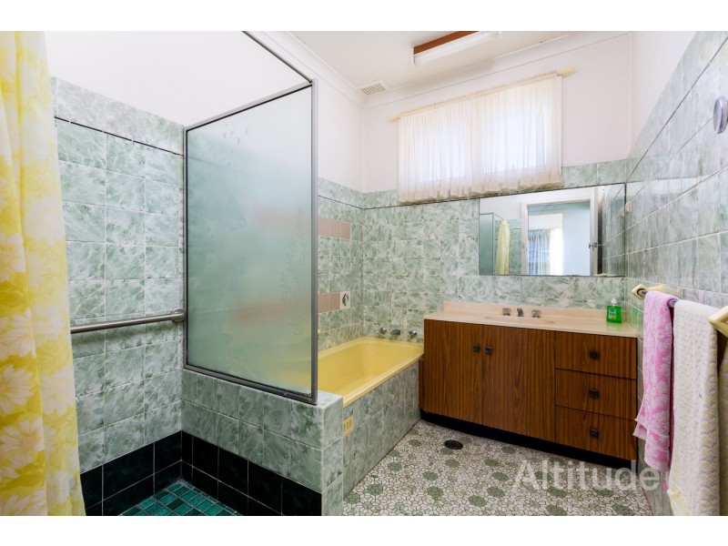 80 Dilkera Avenue, Valentine NSW 2280