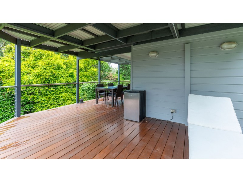11 Blaxland Road, Macquarie Hills NSW 2285