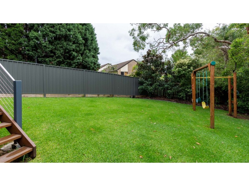 11 Blaxland Road, Macquarie Hills NSW 2285