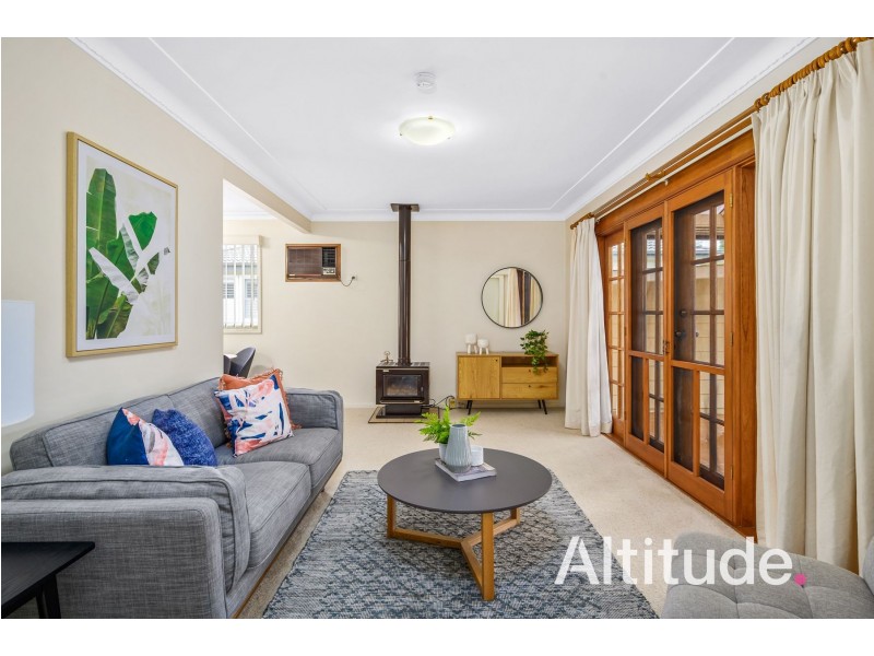 18 Lawson Road, Macquarie Hills NSW 2285