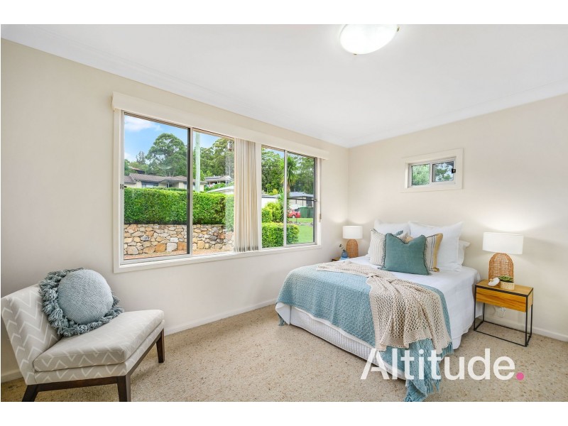 18 Lawson Road, Macquarie Hills NSW 2285