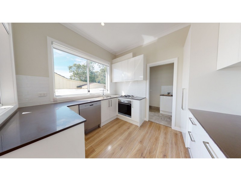 1/7 Clayton Crescent, Kotara NSW 2289