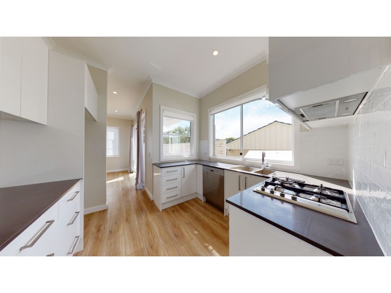 1/7 Clayton Crescent, Kotara NSW 2289