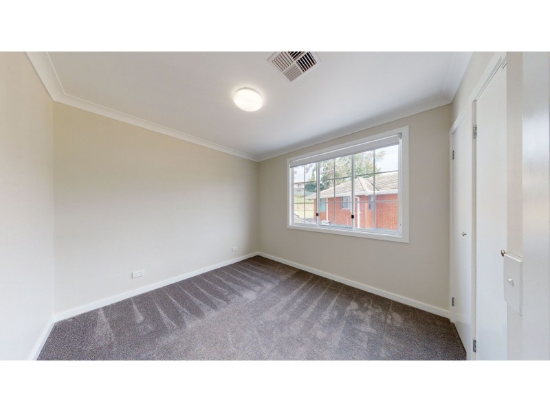 1/7 Clayton Crescent, Kotara NSW 2289