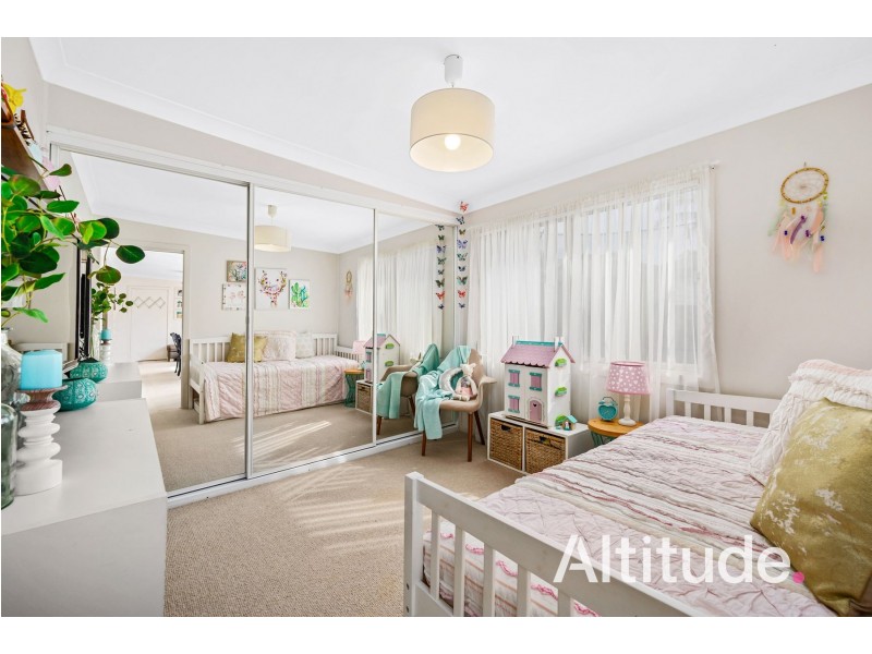 4 Monterey Avenue, Macquarie Hills NSW 2285