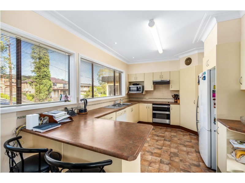 25 Victor Avenue, Valentine NSW 2280