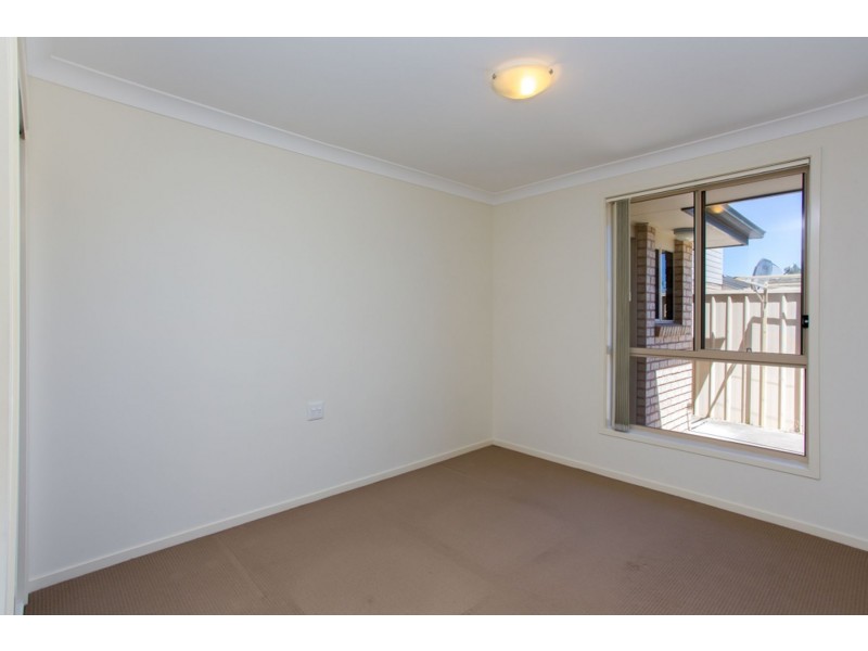 42/24 Lonsdale Place, Kurri Kurri NSW 2327