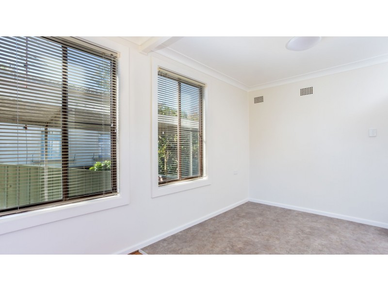 490 Warners Bay Road, Charlestown NSW 2290