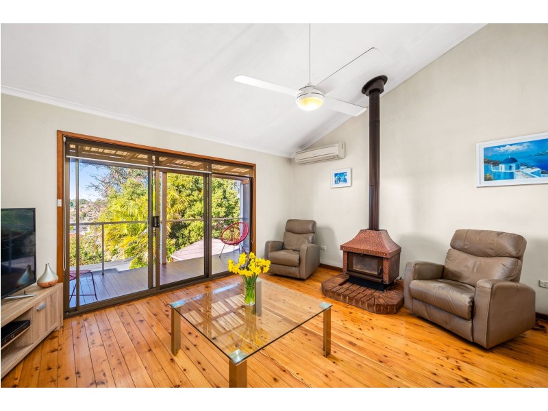 27 Alhambra Avenue, Macquarie Hills NSW 2285