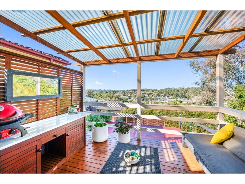 27 Alhambra Avenue, Macquarie Hills NSW 2285