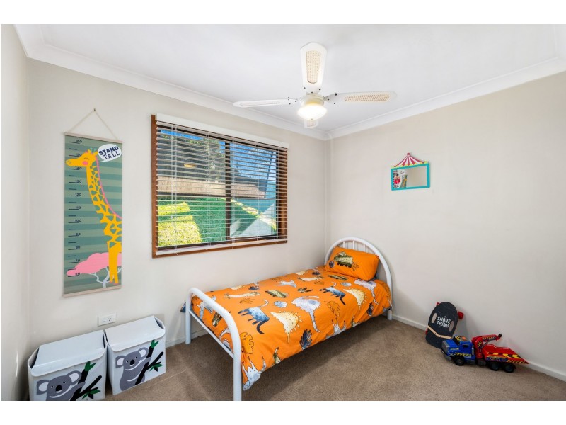 27 Alhambra Avenue, Macquarie Hills NSW 2285