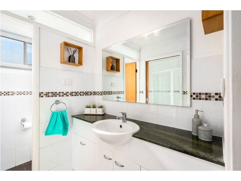 27 Alhambra Avenue, Macquarie Hills NSW 2285