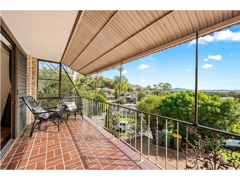 41 Newbold Road, Macquarie Hills NSW 2285