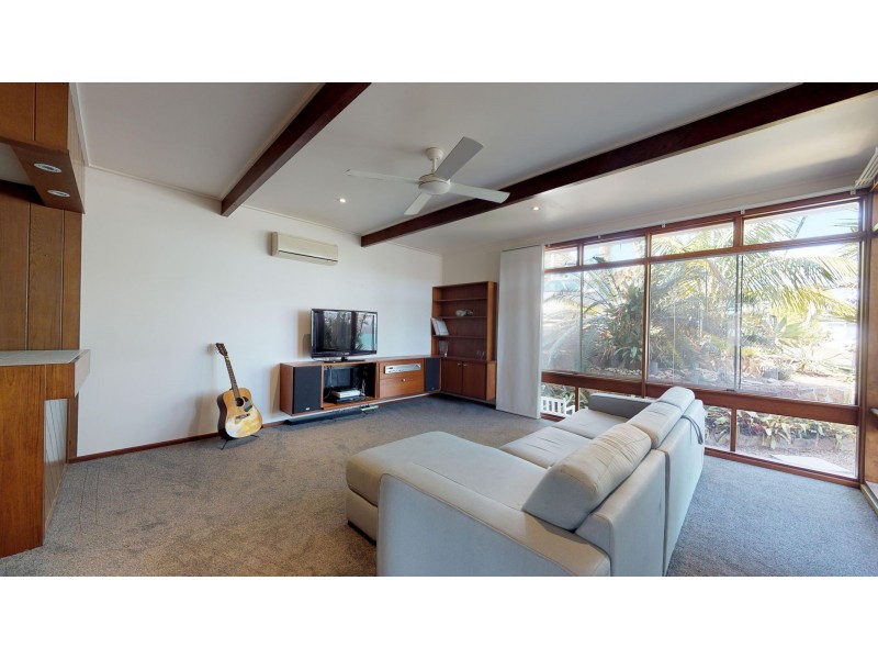 137 Andrew Road, Valentine NSW 2280