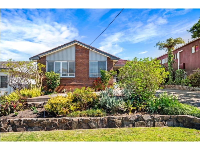 3 Lois Crescent, Cardiff NSW 2285