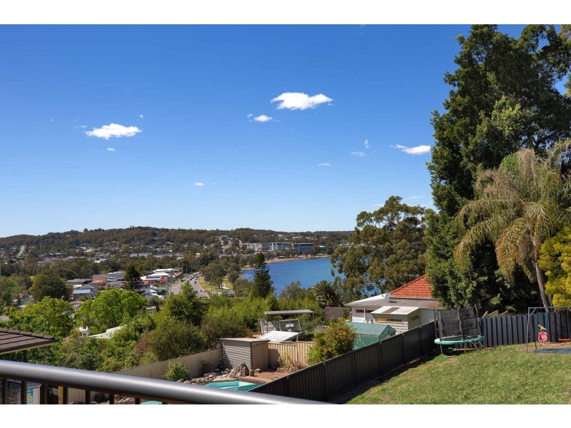 6 Hibiscus Close, Speers Point NSW 2284