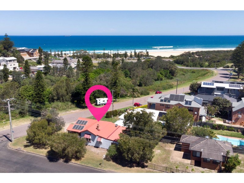 13 Allard Street, Redhead NSW 2290