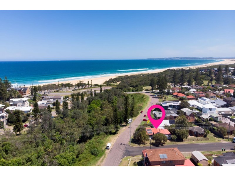 13 Allard Street, Redhead NSW 2290