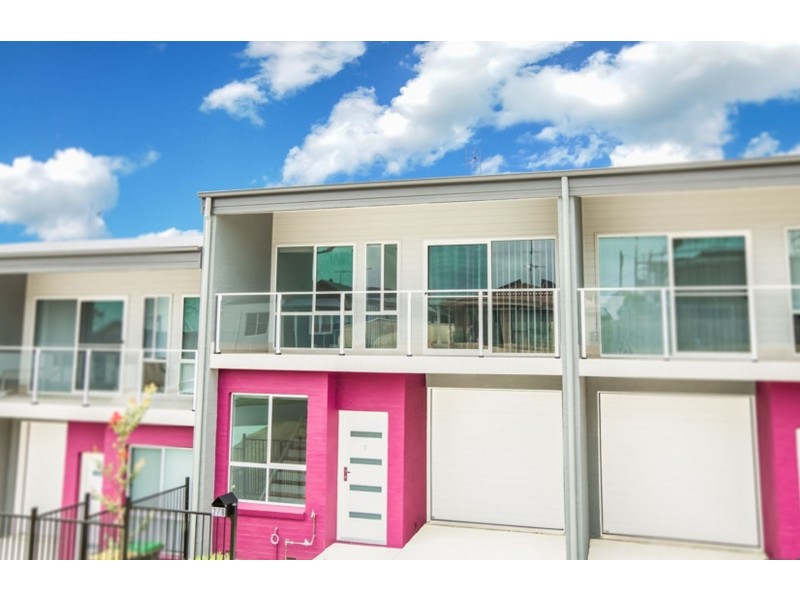 2/8 George Street, Belmont NSW 2280