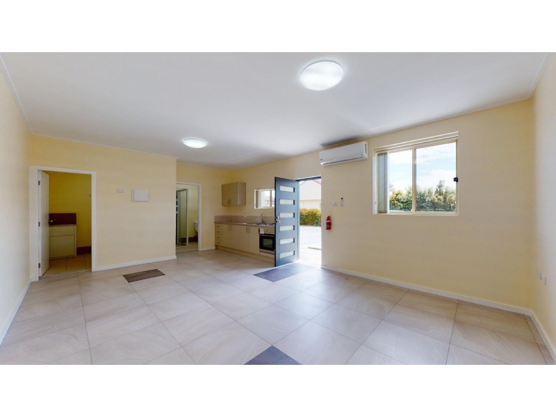 8/1A Emily Street, Marks Point NSW 2280