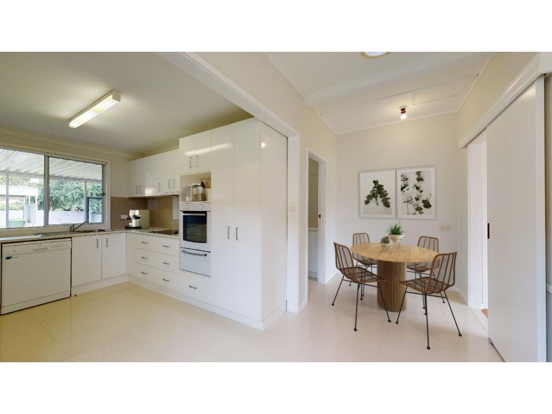 10 Coane Street, Warners Bay NSW 2282