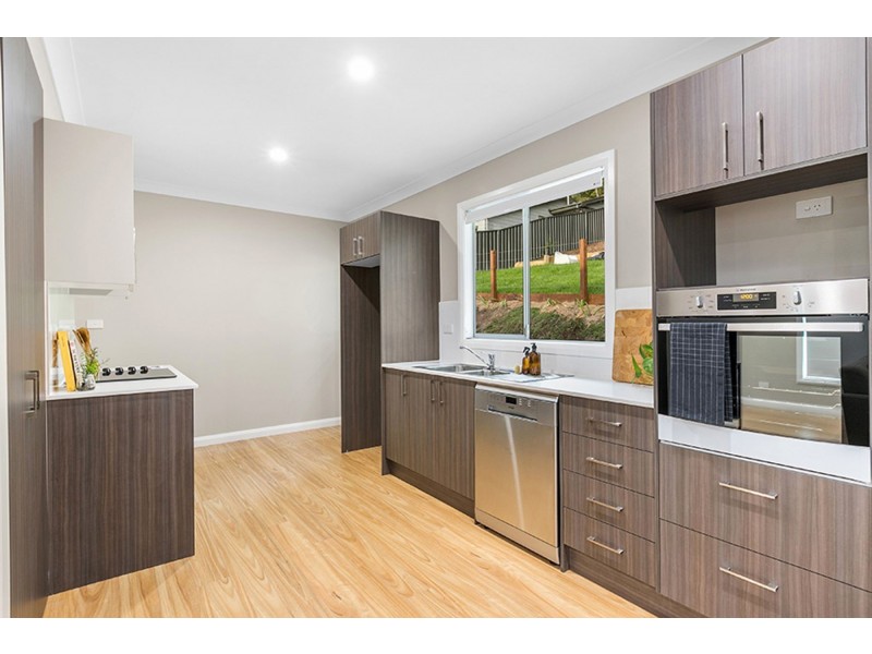 3 Labulla Place, Glendale NSW 2285