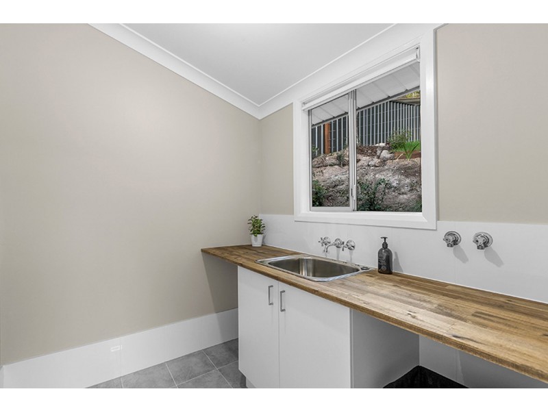 3 Labulla Place, Glendale NSW 2285