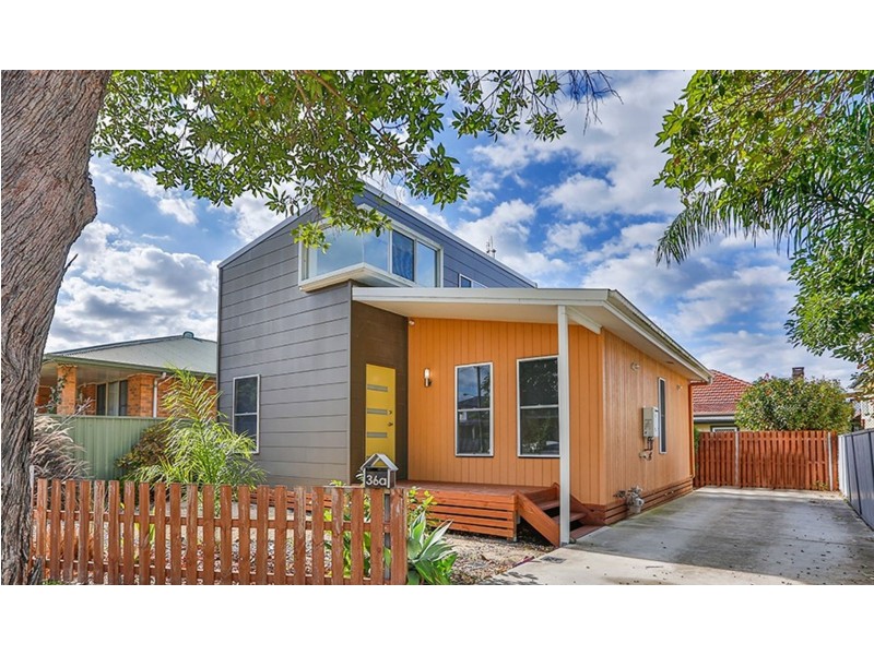 36A Robb Street, Belmont NSW 2280