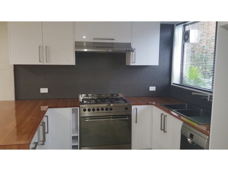 5/12-14 Drummartin Street, Albion VIC 3020