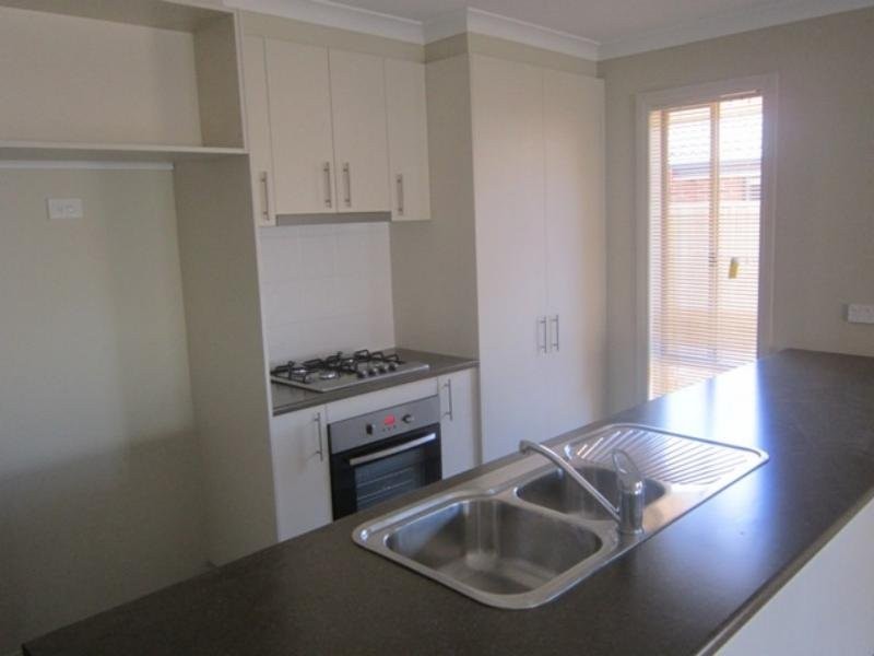 77 Sarissa Street, Lalor VIC 3075