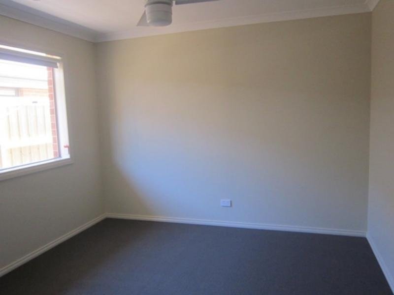 77 Sarissa Street, Lalor VIC 3075