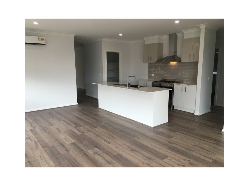 3 Quamby Mews, Maddingley VIC 3340