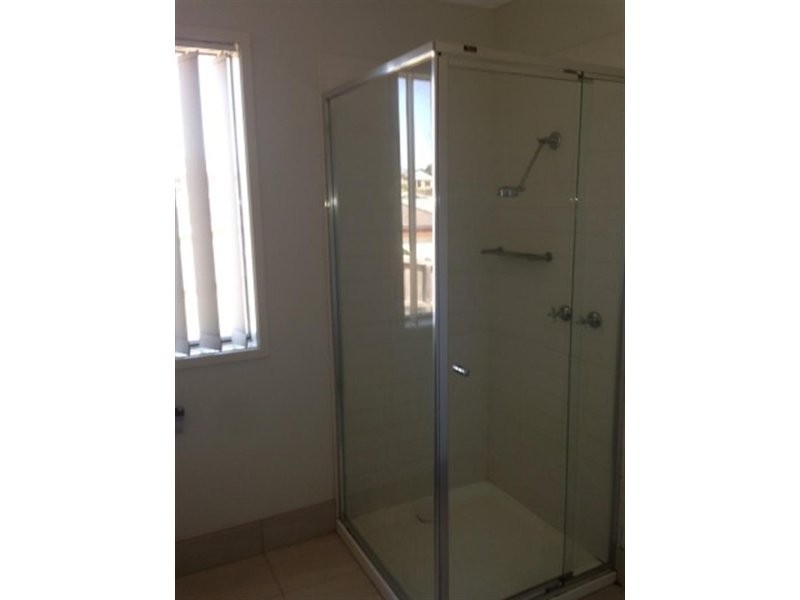 143 Phillip Drive, Sunbury VIC 3429