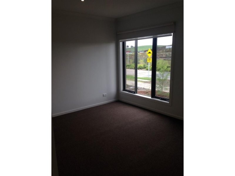 41 Hollaway Drive, Mernda VIC 3754