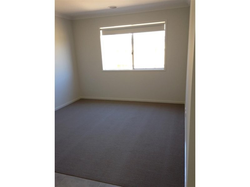 110 James Melrose Drive, Brookfield VIC 3338