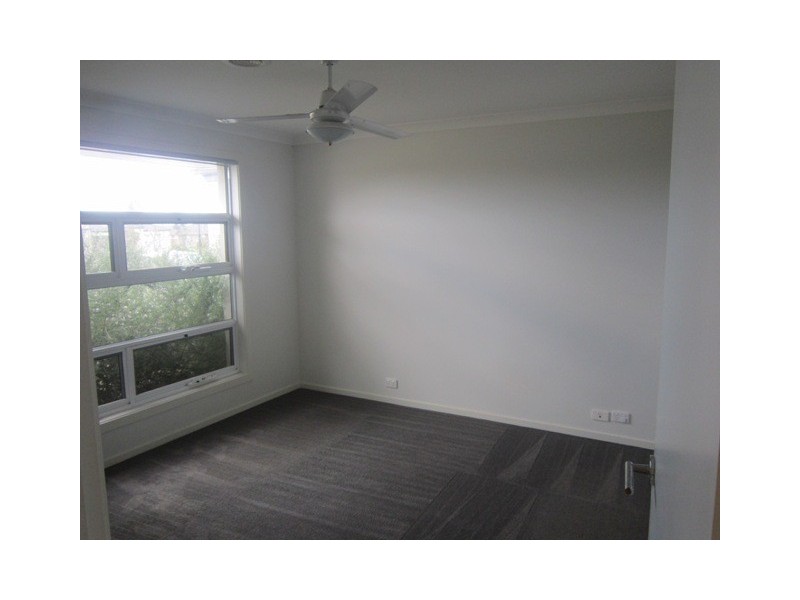 11 Alice Way, Tarneit VIC 3029