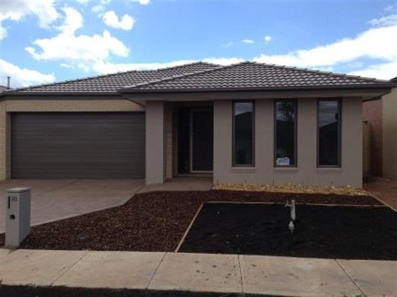 30 Tamborine Avenue, Point Cook VIC 3030