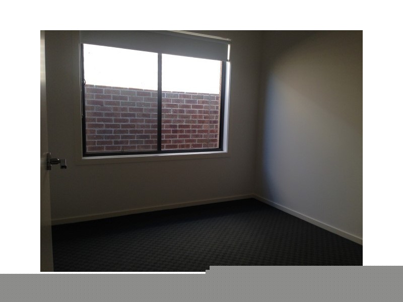 27 Allunga Way, Werribee VIC 3030